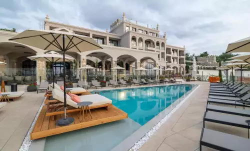 Вила Чинка by Astor Garden Hotel